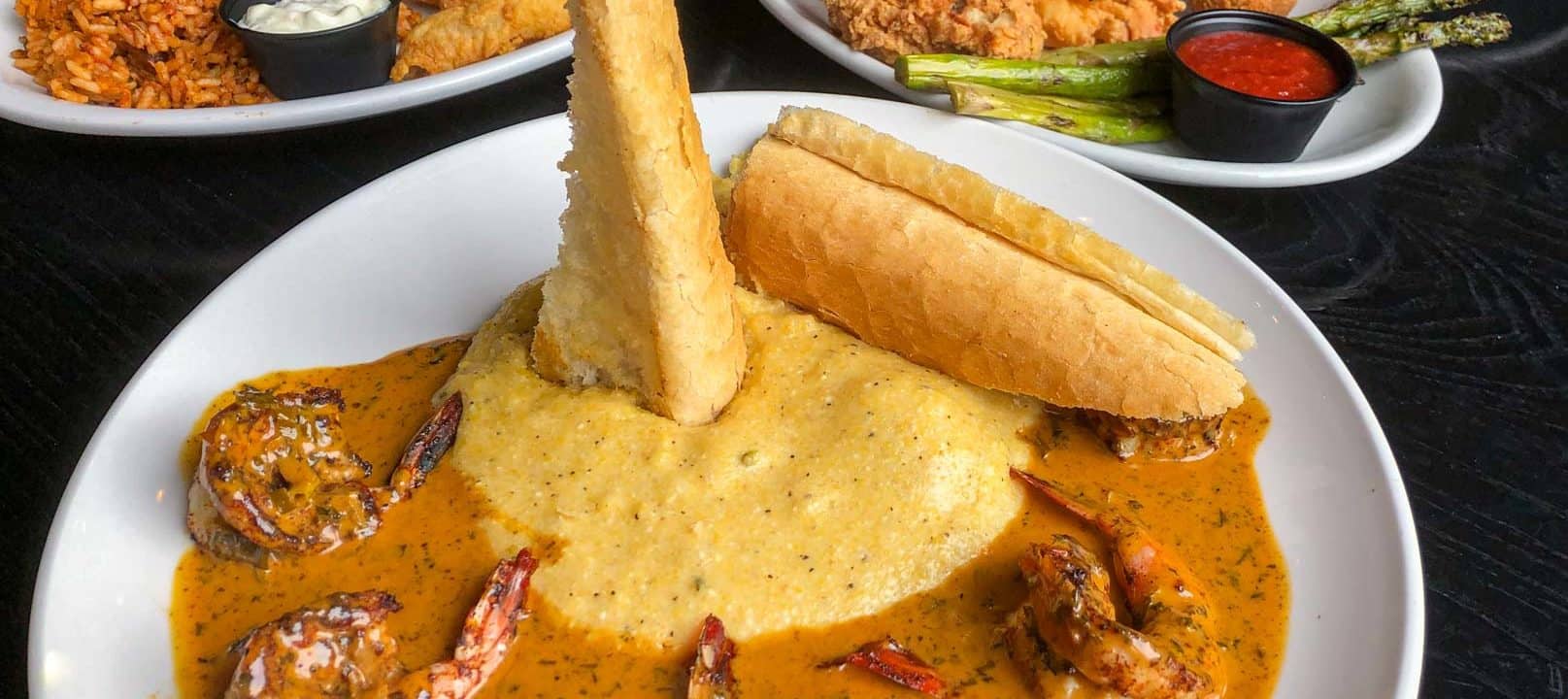Grits and shrimp creole style seafood